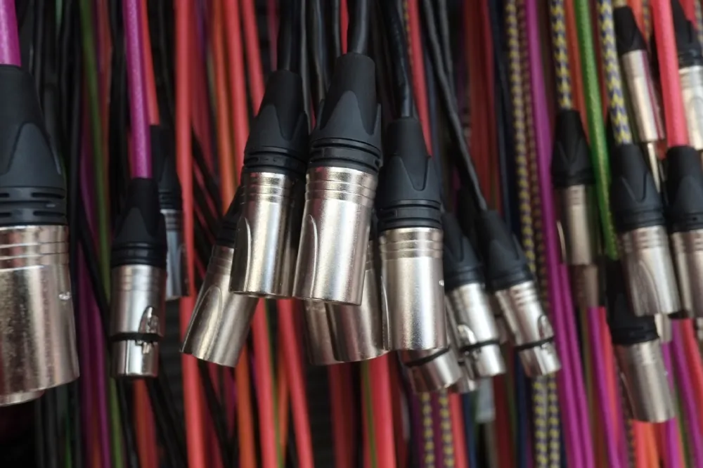 Jak lutować kable audio – poradnik krok po kroku