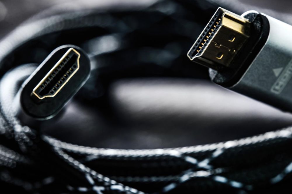 Kabel HDMI — jaki wybrać: HDMI 2.0 czy HDMI 2.1?