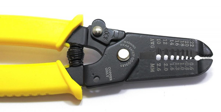 ŚCIĄGACZ IZOLACJI KABLI PRZEWODÓW 0,6-2,6MM