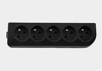 Gniazdo z uziemieniem 5x GN-50-2 czarne