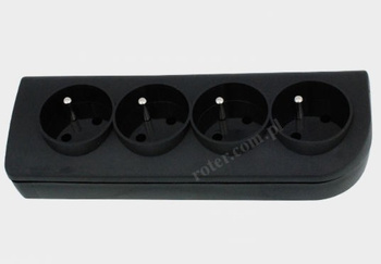 Gniazdo z uziemieniem 4x GN-40 czarne