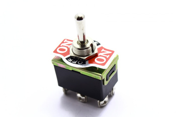 PRZEŁĄCZNIK DŹWIGNIOWY 6PIN ON OFF ON VS5361 VITALCO