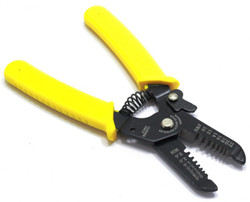 ŚCIĄGACZ IZOLACJI KABLI PRZEWODÓW 0,6-2,6MM