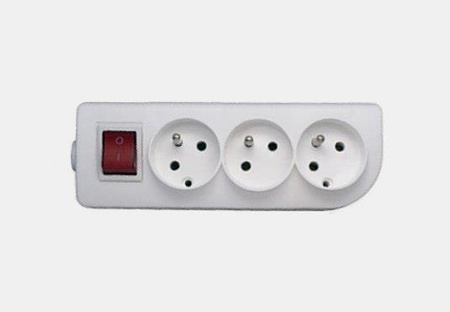 Gniazdo z uziemieniem i wył. 3x GN-30W