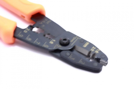 ŚCIĄGACZ IZOLACJI Z PRZEWODÓW ELEKTRYCZNYCH HT-207B