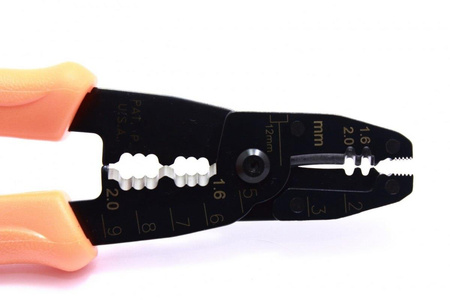 ŚCIĄGACZ IZOLACJI Z PRZEWODÓW ELEKTRYCZNYCH HT-207B