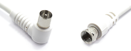 KABEL ANTENOWY WTYK KĄTOWY TV - WTYK F VITALCO 1,5M AK55