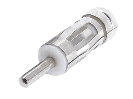 ADAPTER ANTENY SAMOCHODOWEJ POLSKI GNIAZDO BLAUTPUNKT- WTYK PL